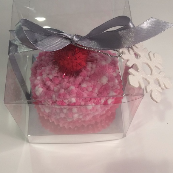 Galentine /Valentine Red or Pink Marble Cake Socks - Picture 4 of 7